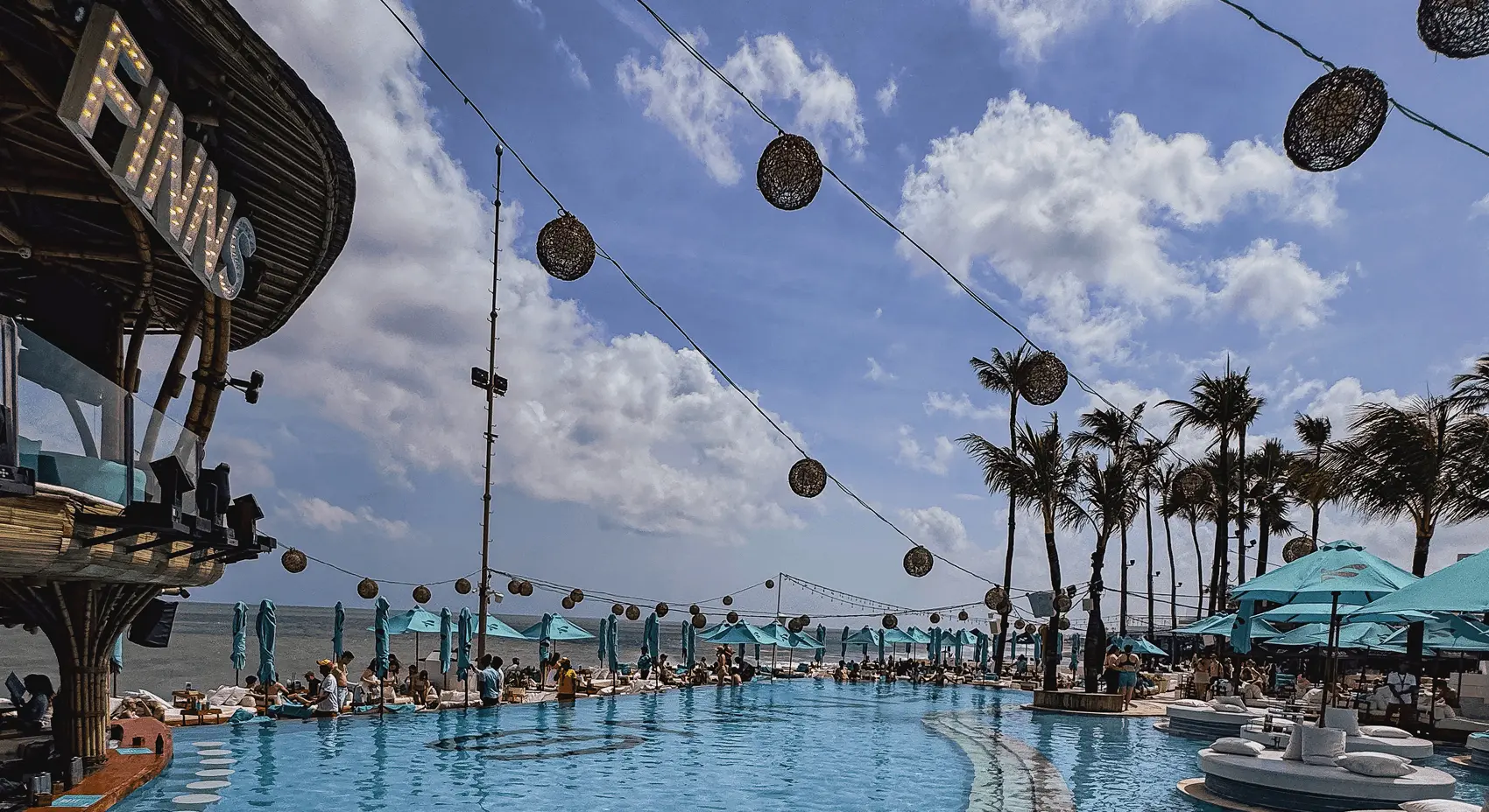 FINNS Beach Club