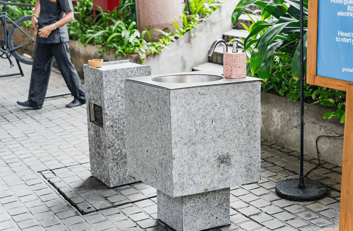 屋内外で映える、高耐久素材の画像